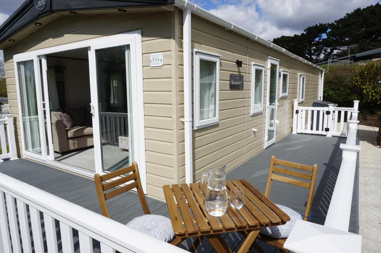 Villa Dotty'S Retreat à Milford on Sea Extérieur photo