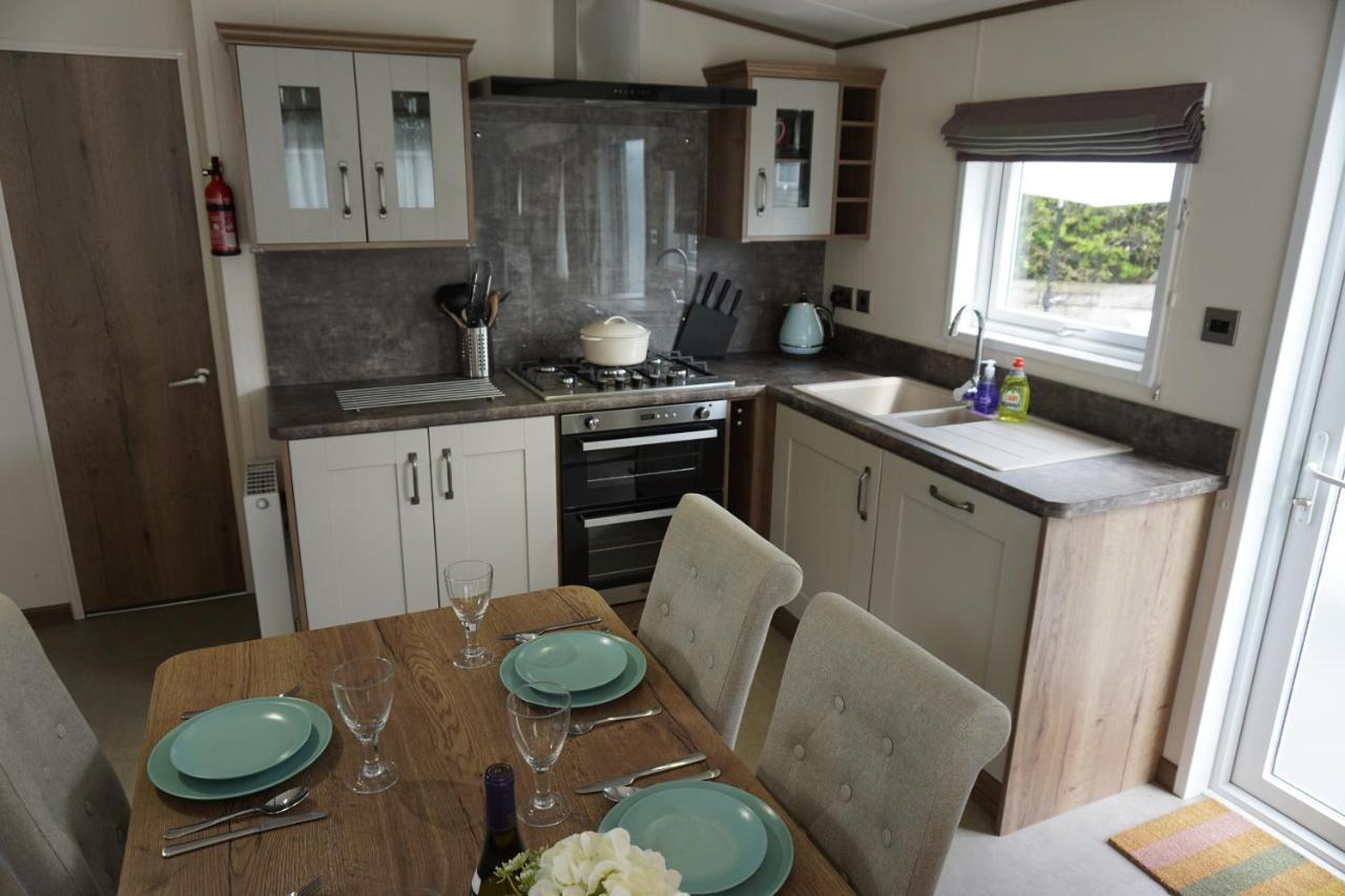 Villa Dotty'S Retreat à Milford on Sea Extérieur photo